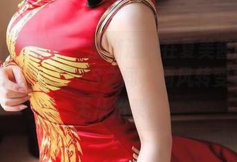 BoLoli菠萝社 – 渐渐迷失在夏美酱的网盘写真与八重樱COS之间，画风转变真让人无从招架。