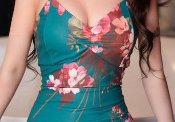 HuaYang花漾 – 田冰冰联手双人，一场免费写真秀让你目不转睛！