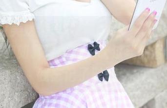 MyGirl美媛馆 – Carina梦绮的私房写真，温柔宛如夏日微风，吹过我的窗台，让我忘记了时间！