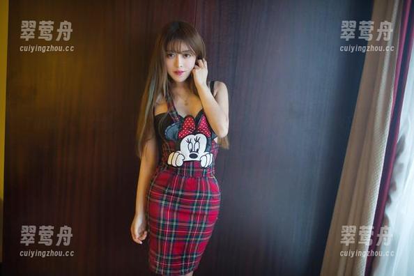 TuiGirl推女郎-夏婉婉 TuiGirl推女郎 - 夏婉婉的皮衣,美图里那种气质,挺好奇是不是真有人扛得住。