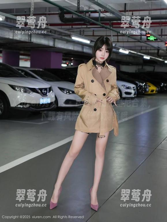 Xiuren秀人网 - 区静瑶的比基尼合集，下载有风险，谨慎浏览哦