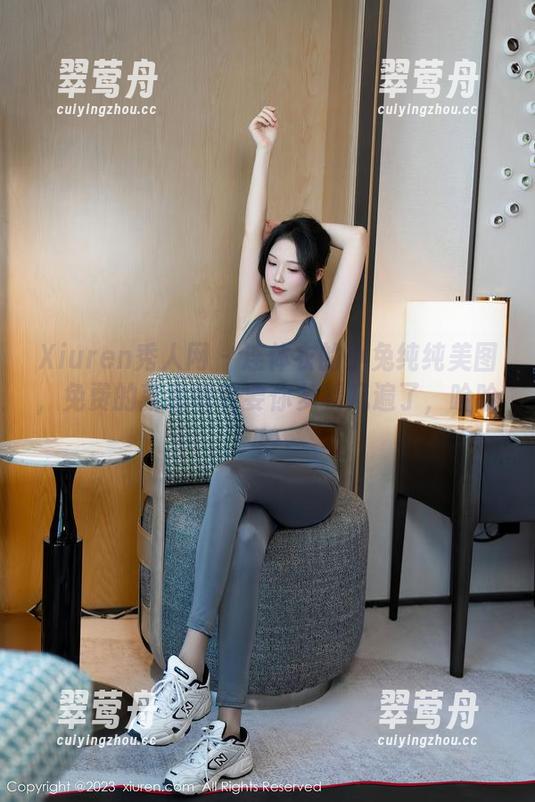 Xiuren秀人网-小兔纯纯 Xiuren秀人网 - 连体衣的小兔纯纯美图,免费的就意味着要你多看几遍了,哈哈!
