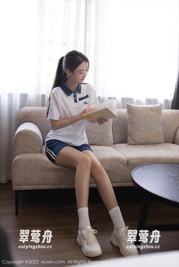 Xiuren秀人网 - 美图里的温柔：白乐乐的壁纸照，一看就想抱回家！