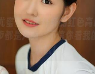 YouMi尤蜜荟 – 李纤纤的红色高跟鞋图册：每一步都是风骚，不信你看我的鞋跟叭叭叭！