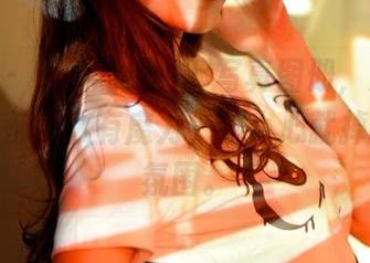 pans – 小柔的兔女郎写真图册，光影、姿态，都那么有魔力，不小心就掉进那种氛围。