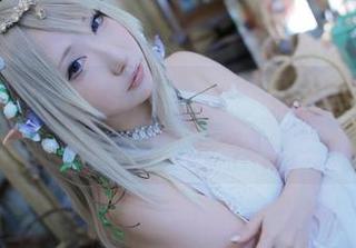 嘿！你的サク(saku)Fantia2021年写真集更新了！快来瞄几眼！