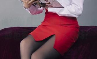 丽柜 – 说好的只是一张写真，之之偏偏把丽柜更新成了撩人现场！