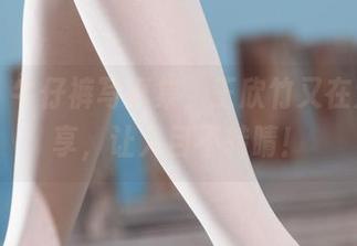 丽柜 – 牛仔裤写真集，王欣竹又在大胆分享，让人目不转睛！