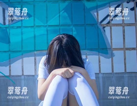 今汐 圣诞特辑:今汐如何让“免费图集”成为冬季最热的活动?