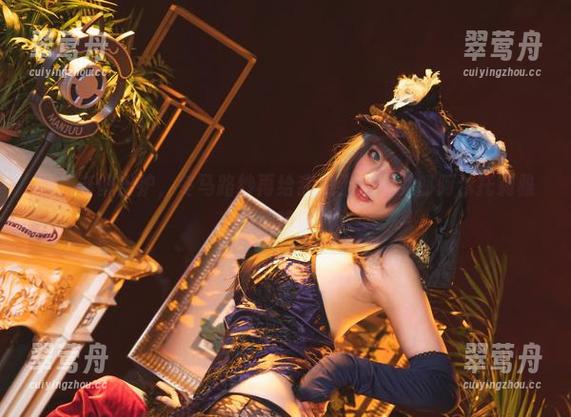 图集新鲜出炉，冬马路纱再给我们上演兔女郎阿尔托莉雅的恶搞照！