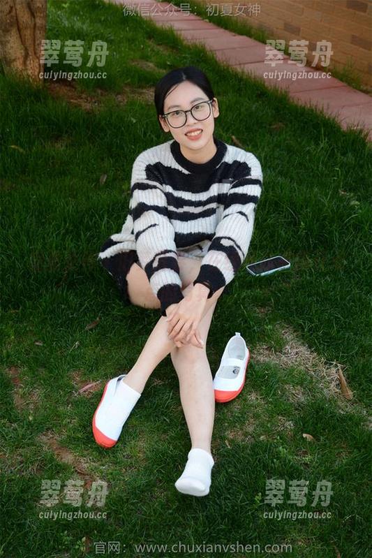 初夏女神 - 旧梦青春，在线等你来揭开点点的写真。