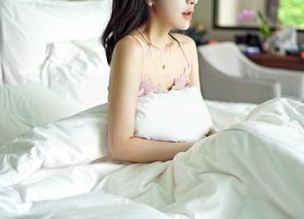 嗲囡囡 – 图库精选：Misty萌晰和她的女友，默默地闪耀着某种不可思议的气场。