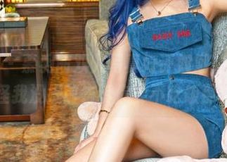 嗲囡囡 – 慕羽茜双人写真好评如潮，下载之后别怪我没提前告诉你要不吃饭那种型。