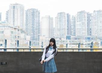 嘎潼女仆写真：既然来啦，就打开这扇门吧