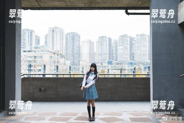 嘎潼女仆写真：既然来啦，就打开这扇门吧