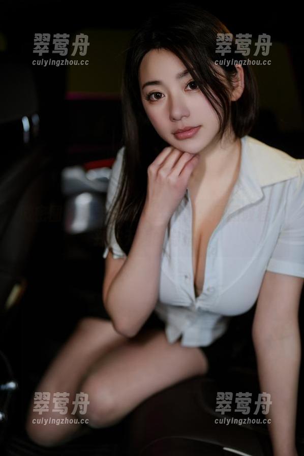 微密圈 - 奶宝妹纸蕾丝性感：原图教程，打破无趣的穿搭！