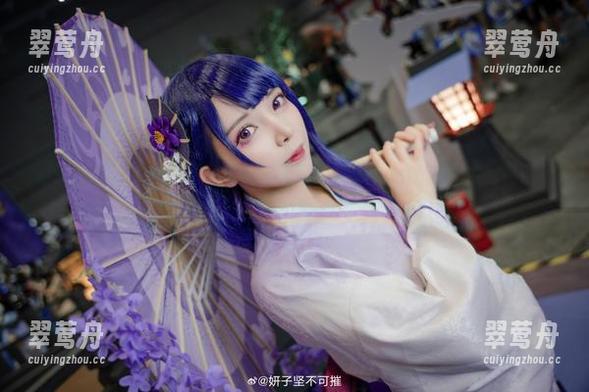 妍子坚不可摧私房花嫁合集，无辜又干练，估计这样的气质得了几分。