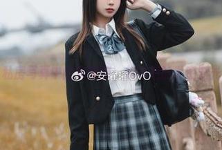 私房写真中的安曜曜：放学后的私密时光