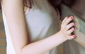 尤果网 – 天使出没！柚子带着点迷离的眼神，图片里到底藏了啥？