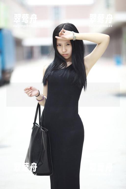 推女神 - 魏扭扭姐姐的高清写真集，为何这每一张都让我停在了那种诗意里？