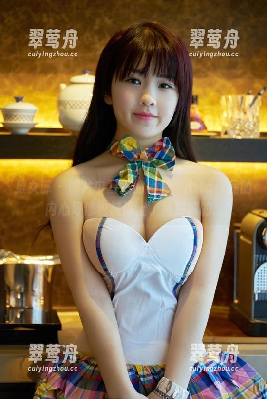 推女郎 - 图片中暴露的黑色：Rita，我的内心好像也被涂上了黑漆漆的...