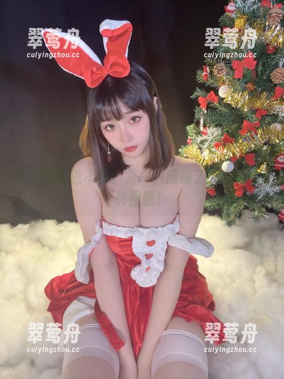 是一只废喵了 下载全套逃不掉!是一只废喵了的Fantia转圈圈!