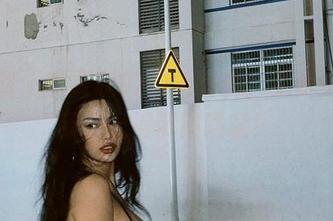 微密圈 – 李嘉欣97白色写真，免费送你清新，记得带防晒哦！