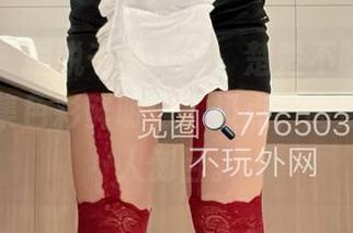 微密圈 – 摆脱千篇一律，楚楚不吃鱼的护士写真集色彩鲜明到了极点，高清展示让人侧目。