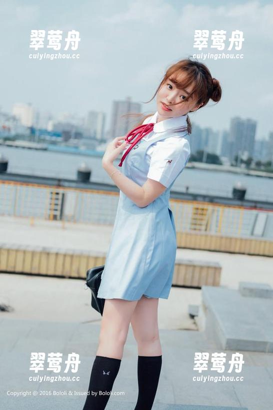 波萝社 - 挑战你的审美极限：夏美酱牛仔裤最新图集上线！