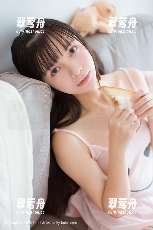 波萝社 - 柳侑绮的夏日风情最新作品，明明就是在挑战大家的审美极限吧？