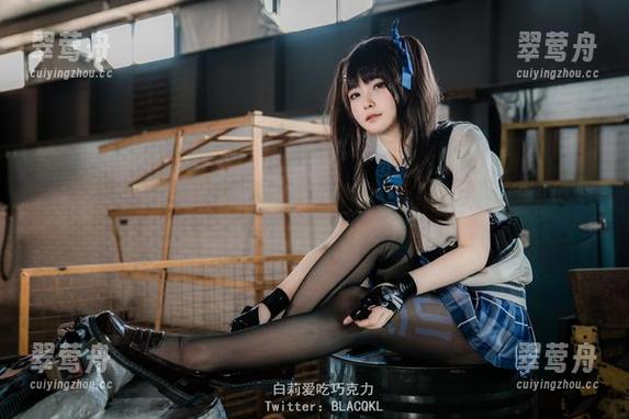 小舞？更像是白莉爱吃巧克力的福利图集，红了眼睛！