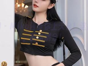 秀人网 – Miko酱带你上天台！这组写真，我给满分！