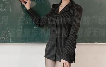 秀人网 – 在线欣赏Yomi悠蜜的“运动”作品，感觉跑步不再是那么枯燥无味的事了。