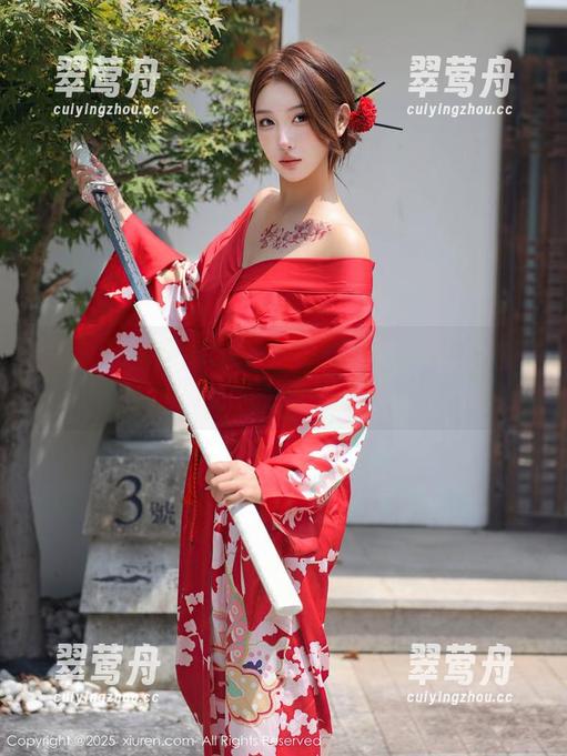 秀人网 - 透明得让人想深思：luvian本能的写真精选