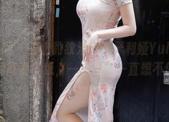 秀人网 – 骑上豹纹浪潮：严利娅Yuliya的高清壁纸，一路想想一直想不停