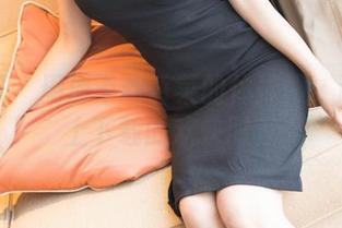 秀人网 – 周周不吃香菜的体操服：让你爱上下载的欢快时光