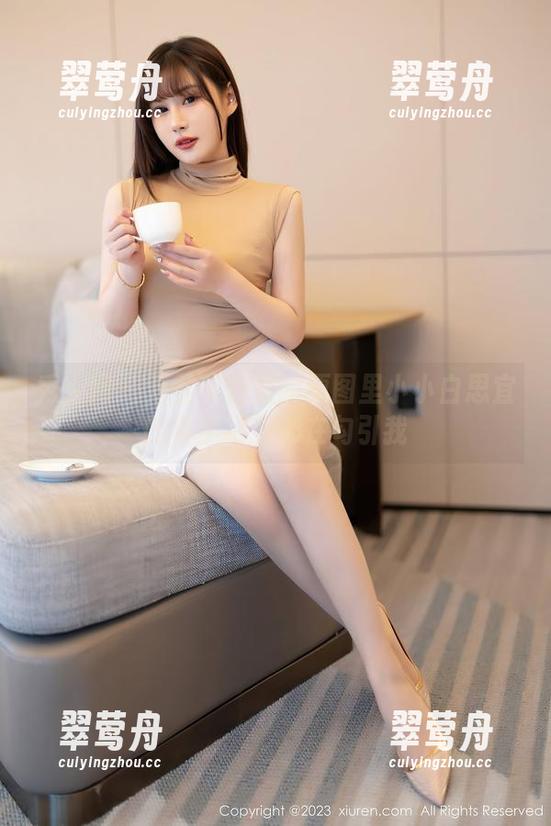 秀人网 - 万圣节特供：原图里小小白思宜的每个细节都在勾引我