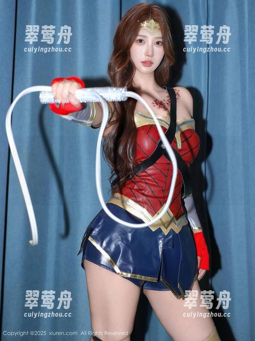 秀人网 - 啊徐莉芝Booty在海南岛的写真，料想不到的假期美好，像是从画里走出来的一样。