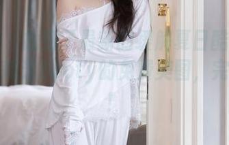 秀人网 – 找到了最新的缓解夏日酷暑方式——徐莉芝Booty的免费美图，完胜空调！