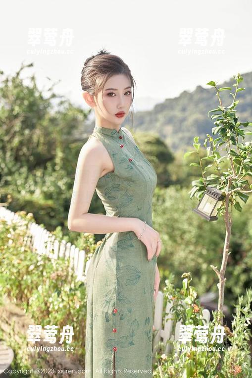 秀人网 - 原图里的陈小喵，兔女郎形象竟让我联想到春天的草地...