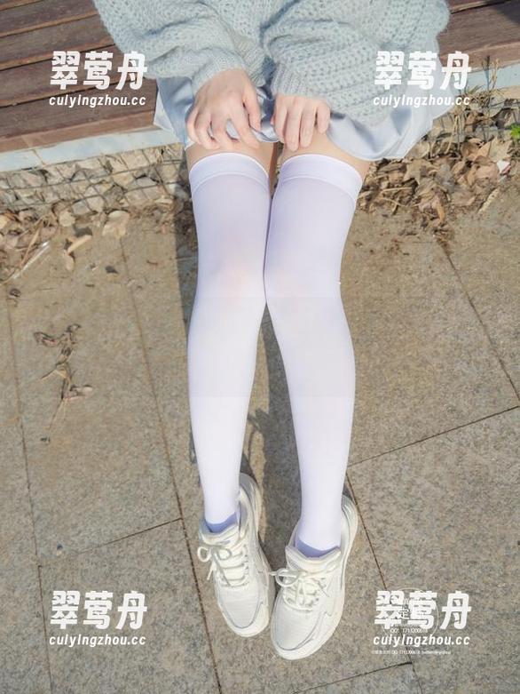 紧急企划 - 福利列表更新中，龙崎聆音的修女风