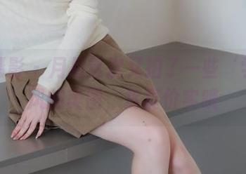 绮梦摄影 – 月月这次又拍了一些‘学妹’风的美图，货真价实哦