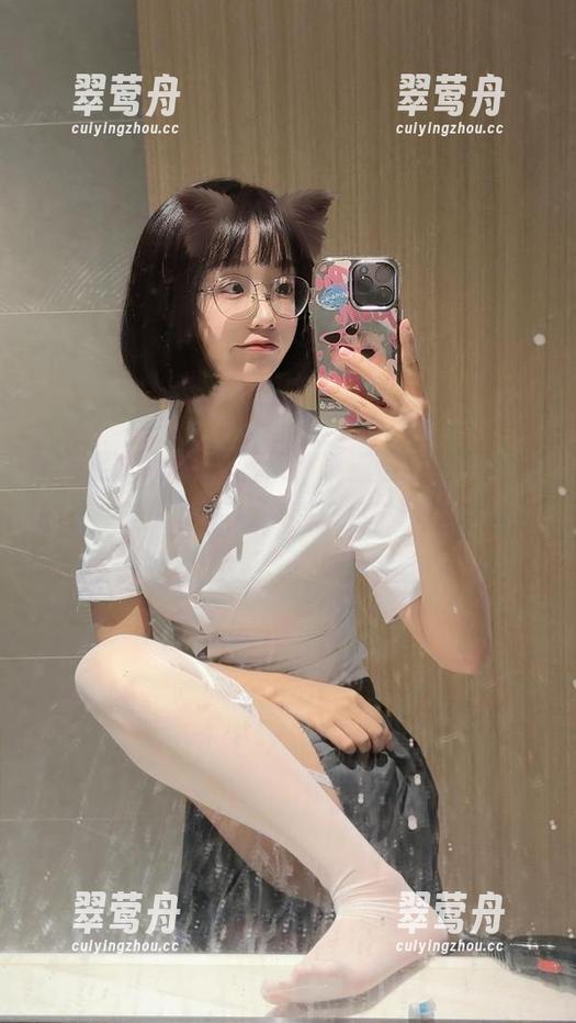 微密圈 - 妹妹的图集，逐渐偏离了“胜利的小生活”的正轨，画风竟然就这样转变…