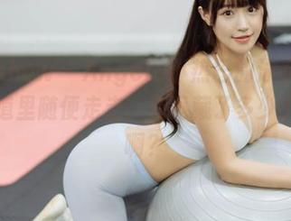 花漾show – Angela小热巴的泳衣原图，隧道里随便走走，究竟藏了多少小心思啊？