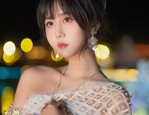 色情一体：萌芽儿o0的水手服写真，十足老练又不失童趣