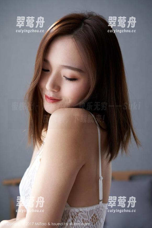 蜜桃社 - 灰丝在手，快乐无穷——Suki的套图，下载就来！