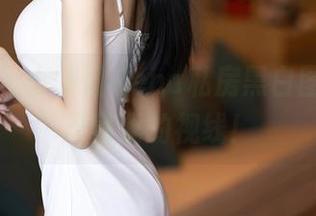 语画界 – 小海臀Rena私房黑白图包，捉弄着我的视线！