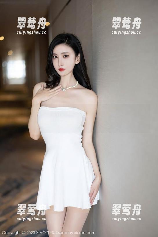 语画界 - 李丽莎你的白色私拍不会让我流鼻血吧？这图片太撩了！