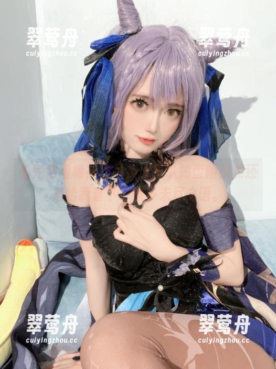 看完这组棉袜作品集，趴趴捣蛋陌果然还是给我留下了诸多未尽之语。
