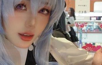 这些阿九从不咕咕的女仆美图，看的时候脑海里突然冒出一堆乱七八糟的想法。
